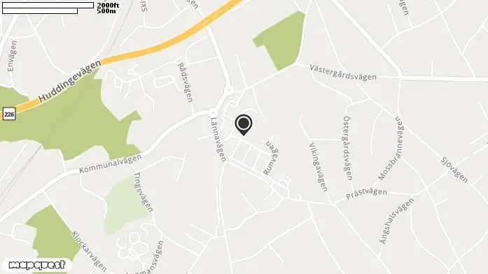 Lekplats Kynäs, Solgård i Stuvsta-Snättringe