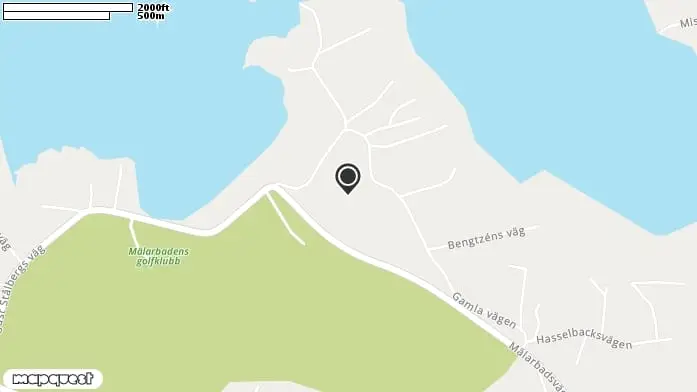Lekplats Mälarbaden i Torshälla huvud
